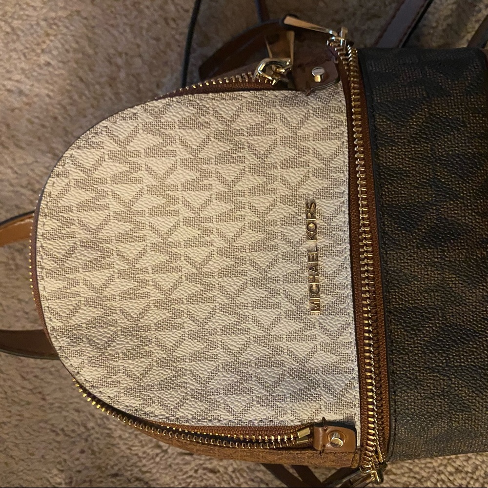 MICHAEL MICHAEL KORS
Rhea Mini Color-Block Logo Backpack